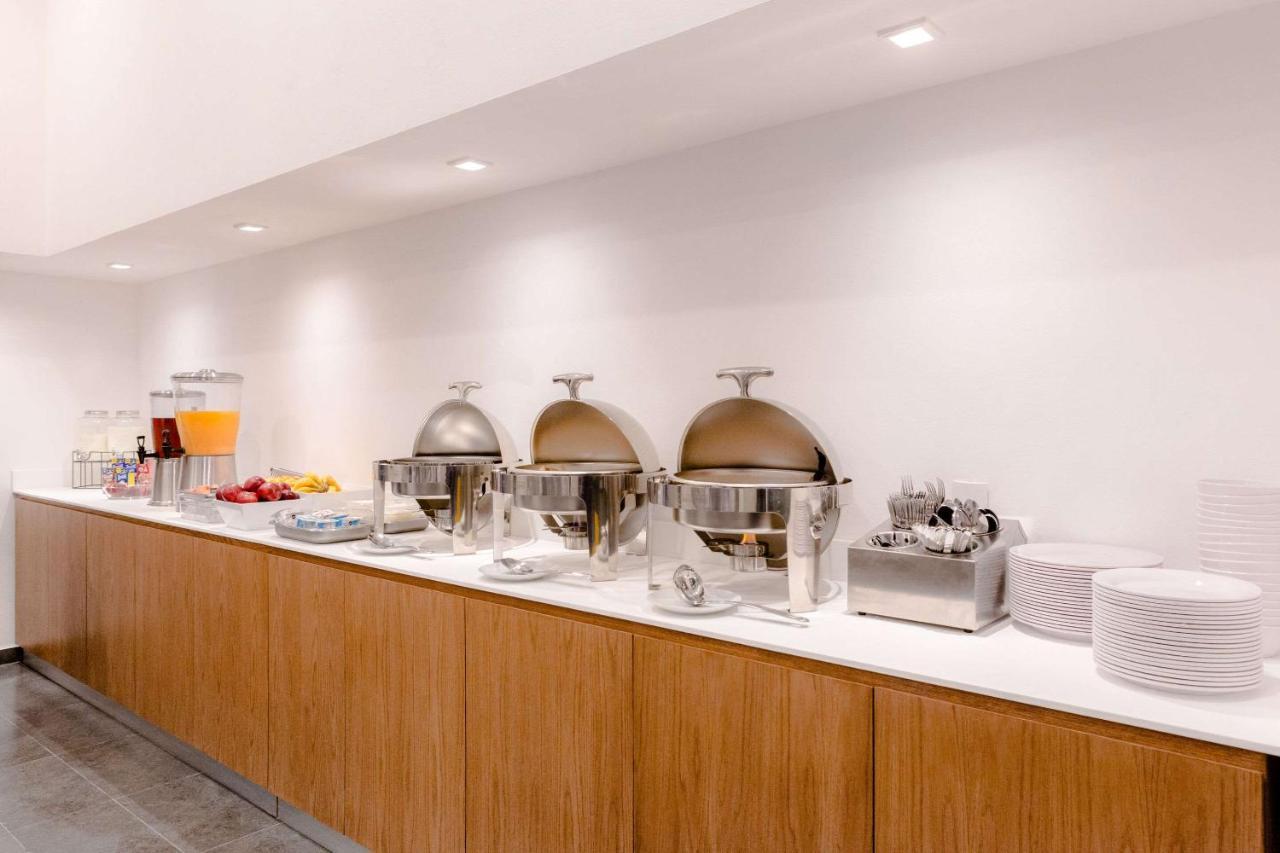 Sleep Inn Guadalajara Galerias Ciudad Granja Εξωτερικό φωτογραφία